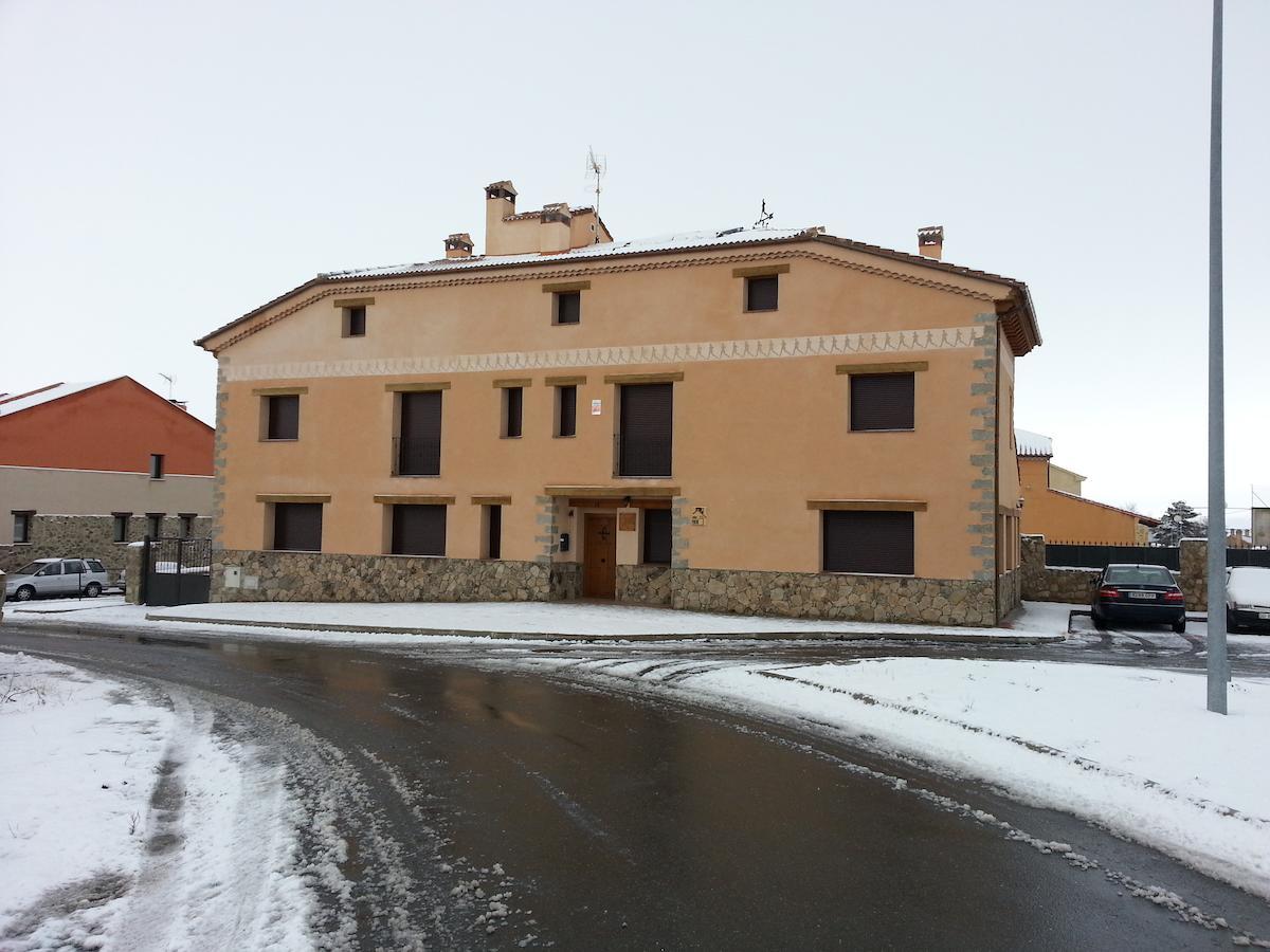 Hotel Rural La Casa Del Tio Telesforo Trescasas Dış mekan fotoğraf