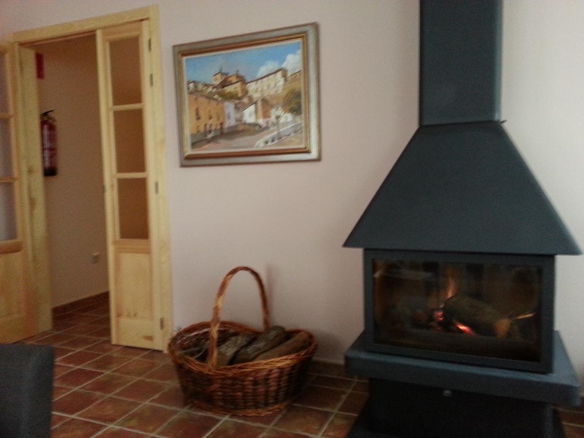 Hotel Rural La Casa Del Tio Telesforo Trescasas Dış mekan fotoğraf