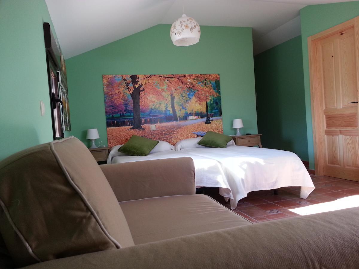 Hotel Rural La Casa Del Tio Telesforo Trescasas Oda fotoğraf